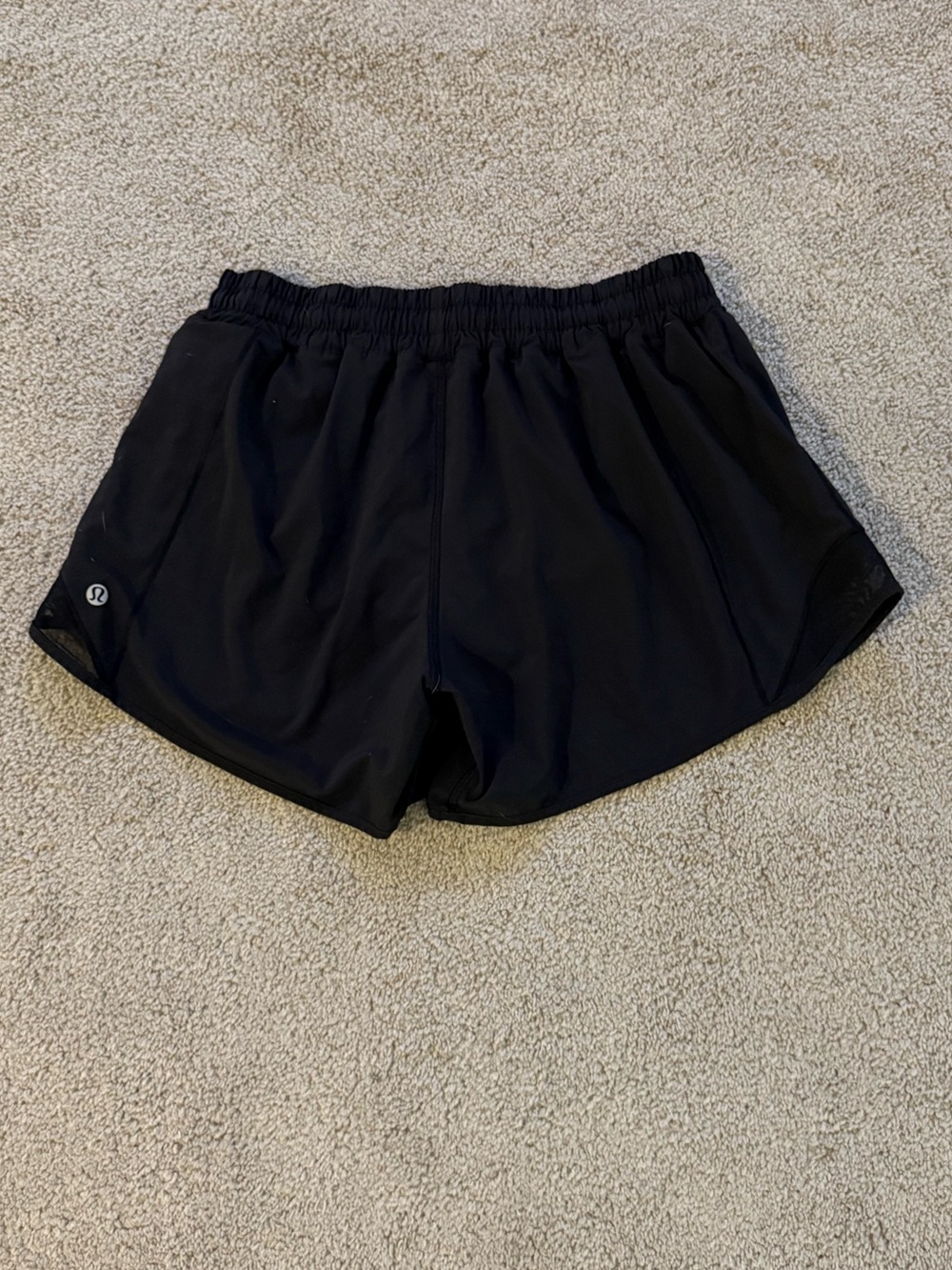 2019 Lululemon Hotty Hot Short II Long 4” Black Running Athletic Shorts Size 8 - Picture 7 of 8